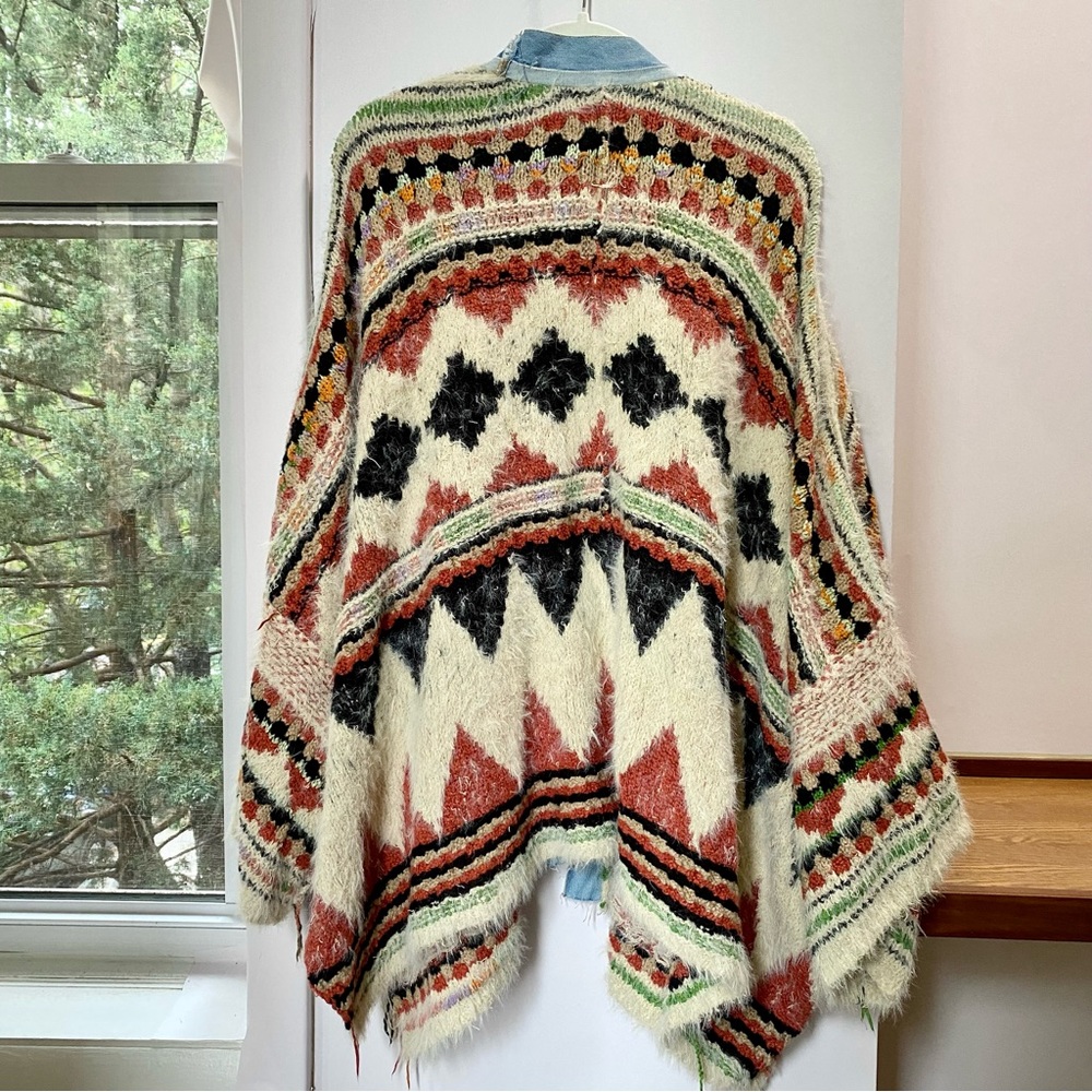 NWT Free People Running Wild Poncho Jacket Sweater Knit Cardi Oversized - Picture 9 of 17